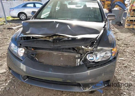 2010 Honda Civic Lx z USA, uszkodzony, nr VIN 2HGFA1F57AH571919